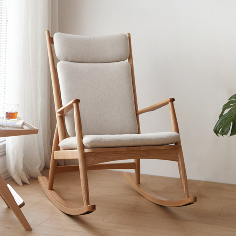 Chaise berçante en bois massif