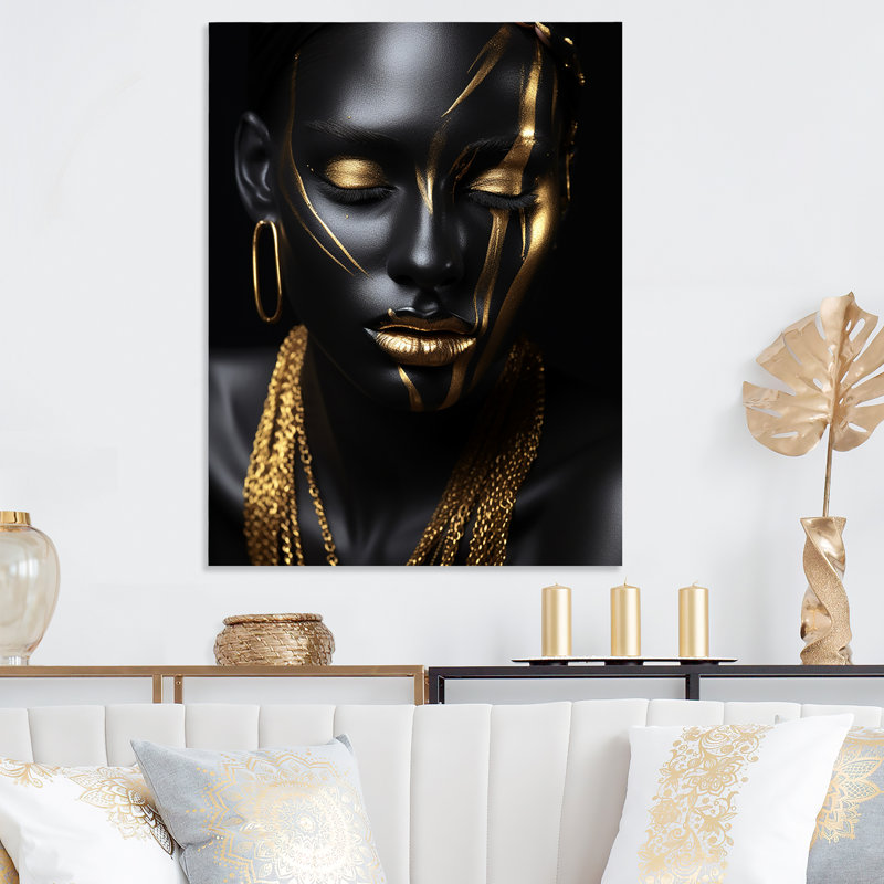 «Black and Gold Feminine Essence Portrait 1», art mural en métal, H 32 po x l 16 po x P 1 po
