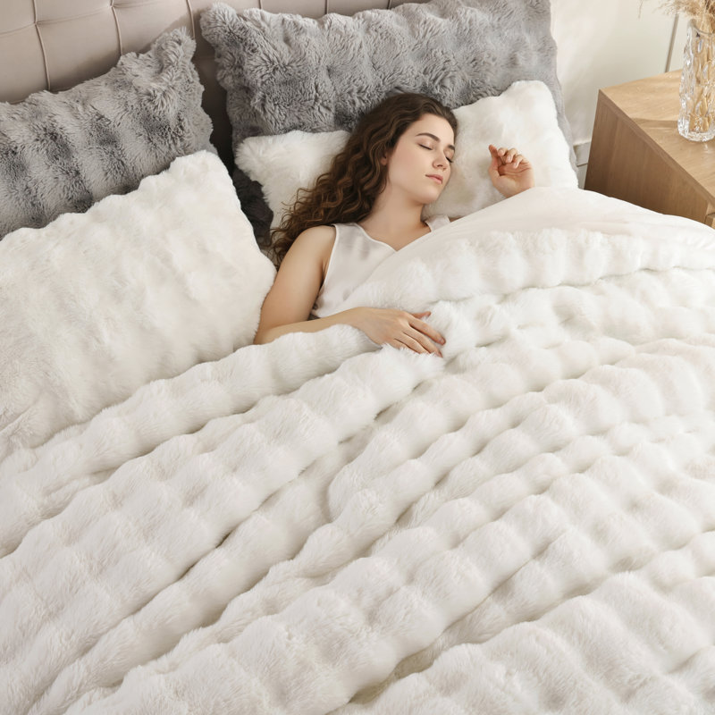 Ensemble de couette en fausse fourrure à bulles - Couette ultra douce et chaude avec deux taies d'oreiller, Grand lit, Blanc