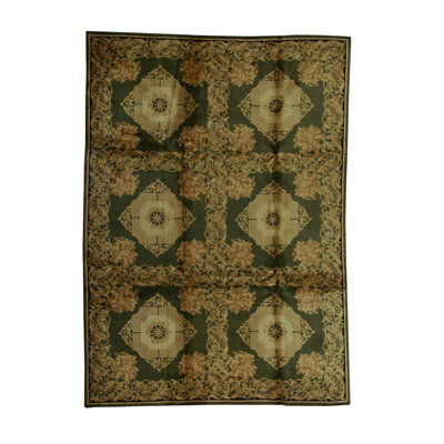 Hand-Knotted High-Quality Green Area Rug