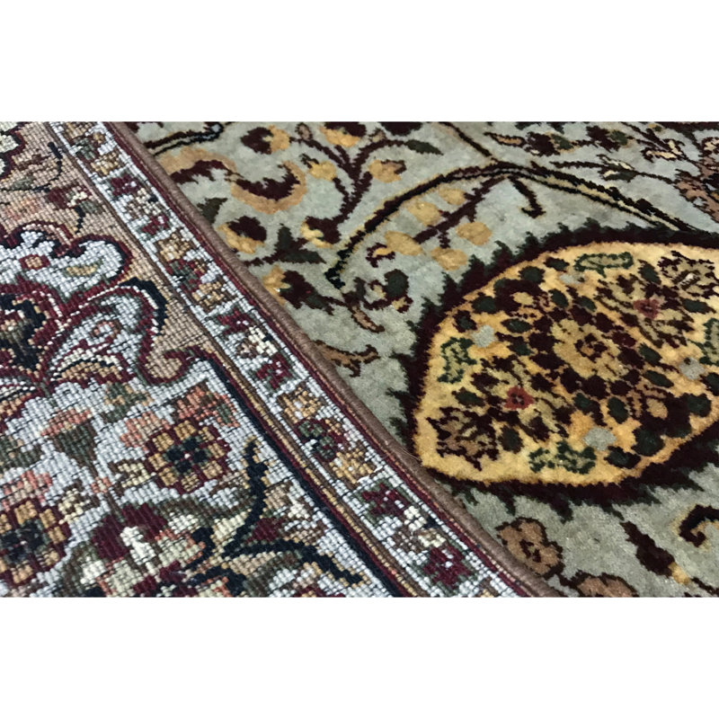 Sona Hand Woven Wool Oriental Area Rug