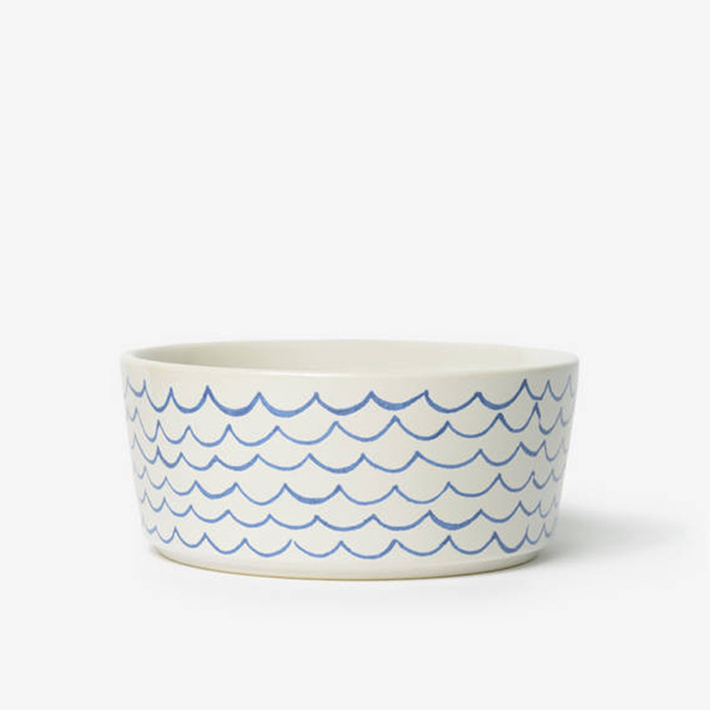 Sketched Wave Ceramic Dog Bowl, Blue Wave, Medium (4 cups/ 32 fluid oz), 2.75" H