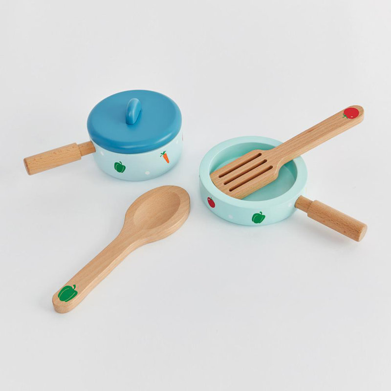 Wooden Pots and Pans