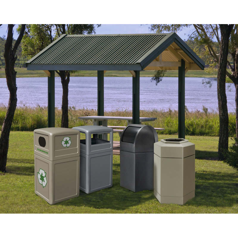 Poubelle 45 gallons PolyTec, Beige