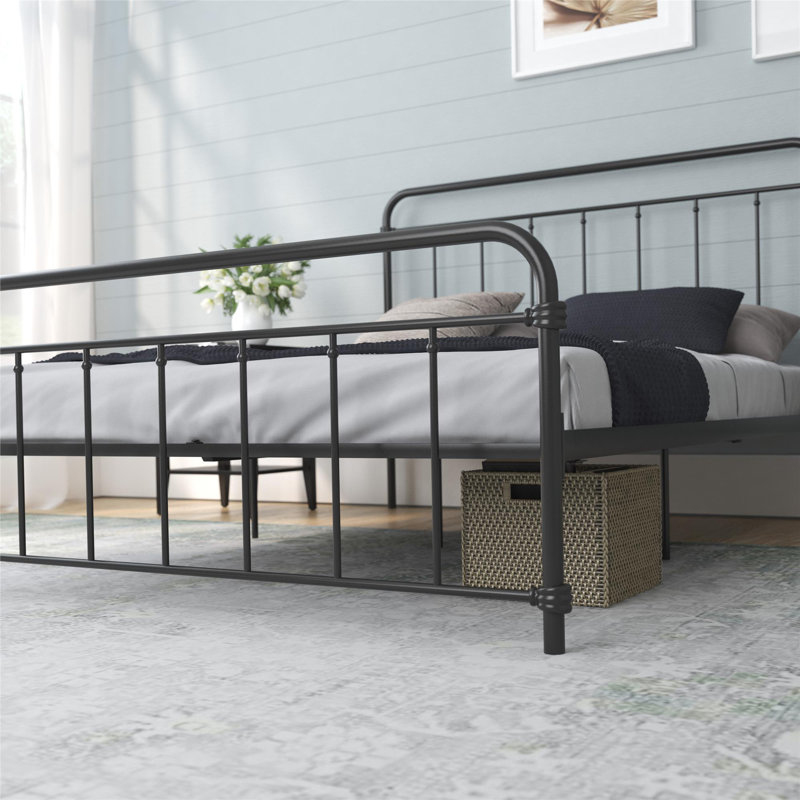 Matheney Metal Platform Bed, Queen, Black