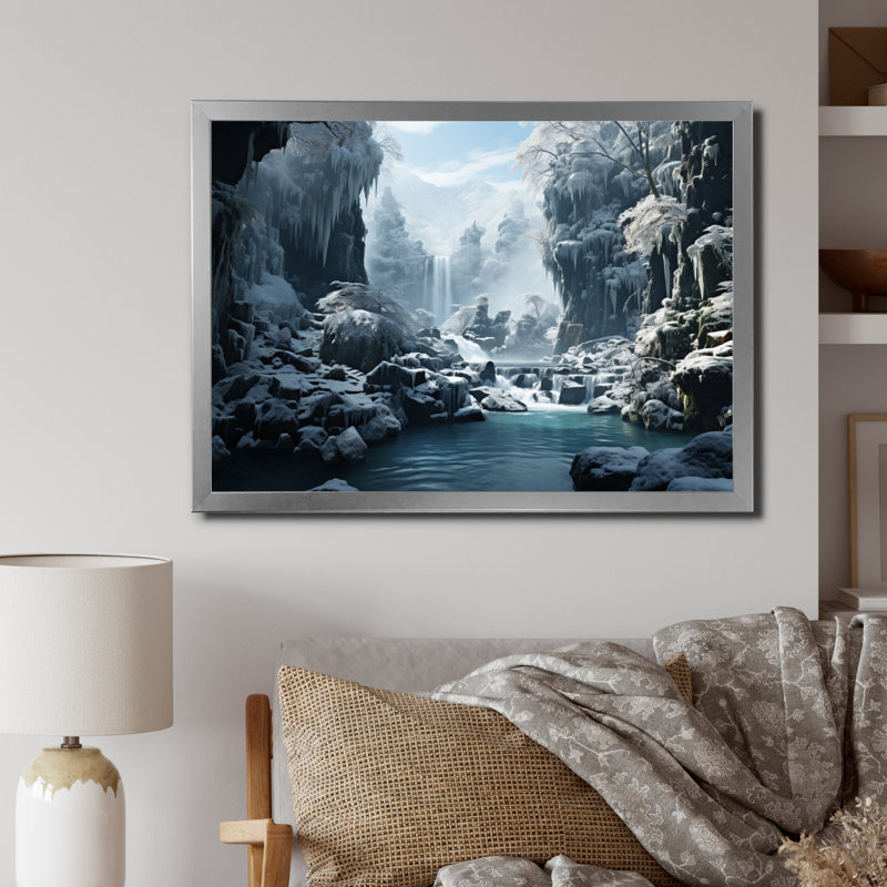 «Grey White Waterfall Frozen Symphony IV», reproduction sur toile, H 34 po x l 44 po x P 1,5 po, Cadre simple argenté