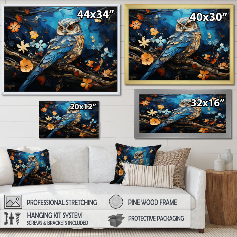 «Blue Owl Nights Watch Collage II», reproduction sur toile, H 34 po x l 44 po x P 1,5 po, Cadre flottant doré