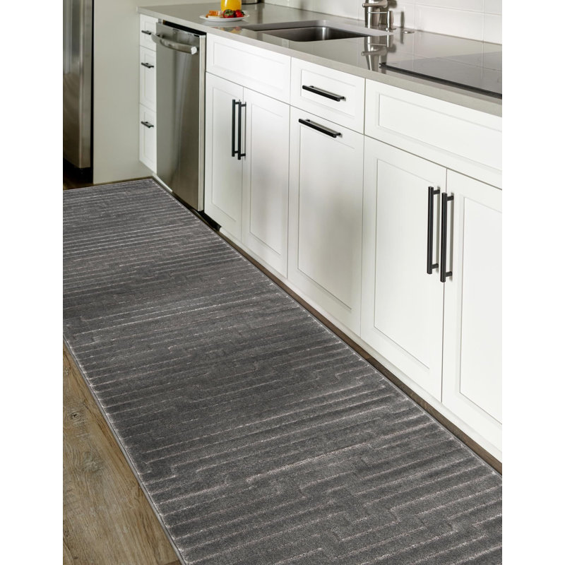 Contemporary Omotayo Area Rug Gray and Silver Color, Runner 2' x 8'