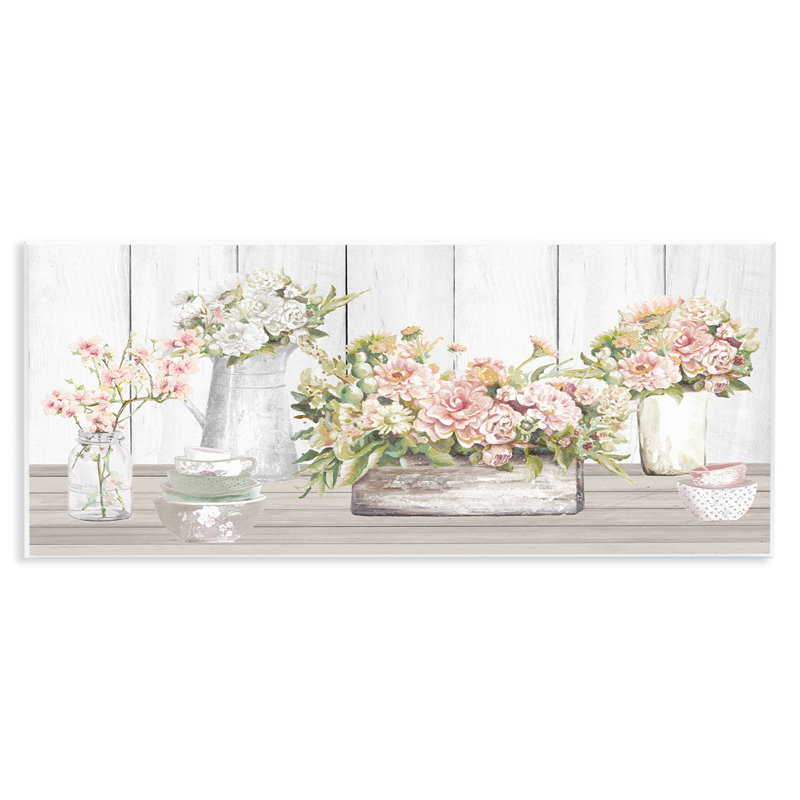 Bouquet de table de ferme nature morte fleurs luxuriantes roses
