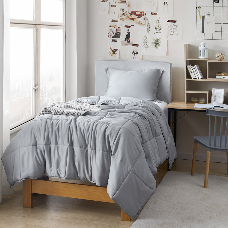 Cooling Lightweight Coma Inducer Oversized Comforter, Queen Comforter + 2 Standard Shams, Ultimate Gray