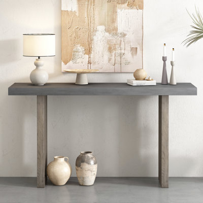 Console en placage de chêne de conception unique avec des formes latérales distinctives, convenant à un vestibule, un couloir, un salon, un vestibule, un couloir