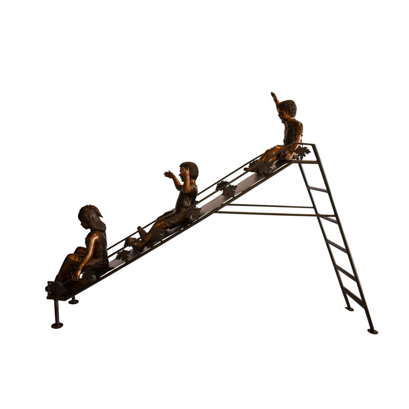 Sculpture en bronze de trois enfants jouant sur une glissade Nifao Collection 114 po x 18 po x H 83 po