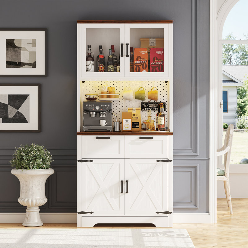 Armoire de rangement pour garde-manger de 71 po avec support pour micro-ondes, Blanc / rustique