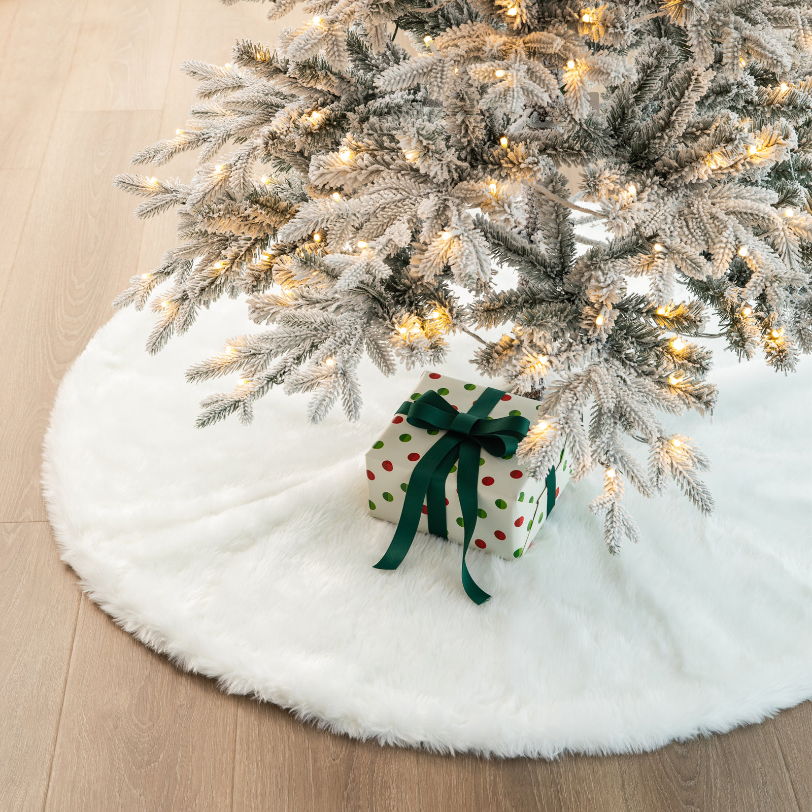 Barrientos Tree Skirt