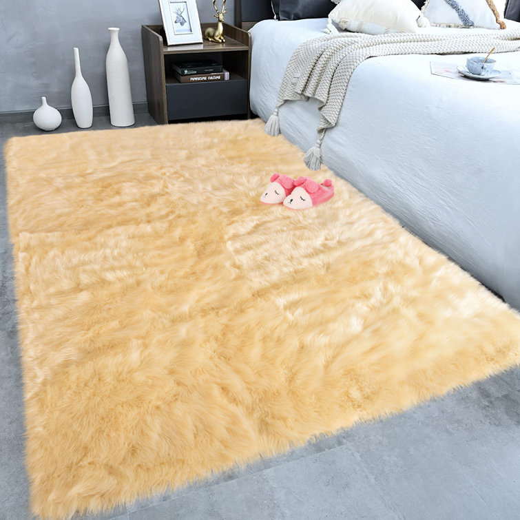 Kovacev Faux Sheepskin Indoor Rug
