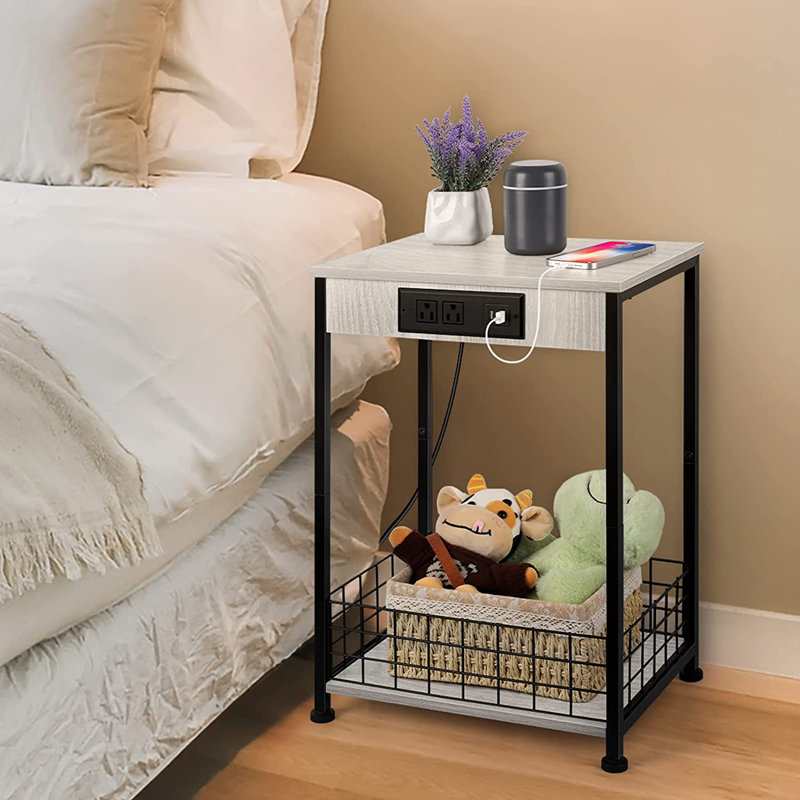 Arkita Nightstand, White