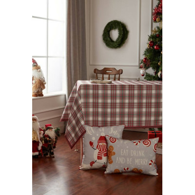 Plaid Holiday or Cookout Table Cloth, Rectangular, 55"x86"
