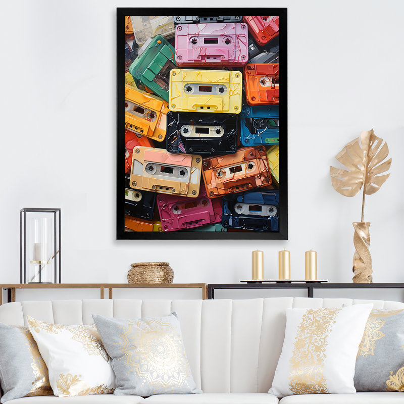 Yamile Cassette Tapes Unwound Secrets I - reproduction sur toile, Cadre photo noir, H 20 po x l 12 po x P 1 po