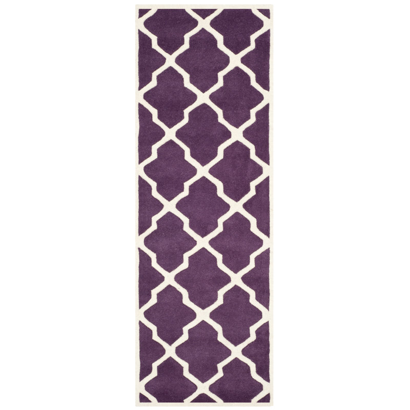 Tapis mauve / ivoire en laine Carolene, Tapis de couloir 2 pi 3 po x 11 pi