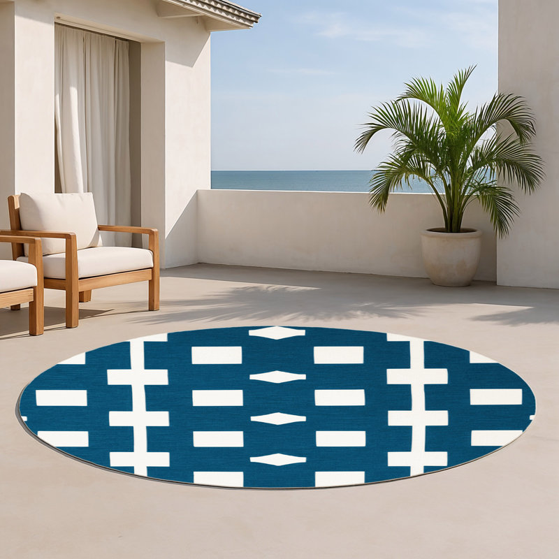 Trellis Green Indoor and Outdoor Area Rug, Round 5'
