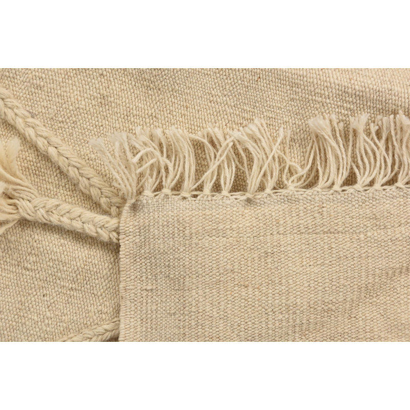 Tapis ivoire 3 pi 5 po x 4 pi 10 po Pinson