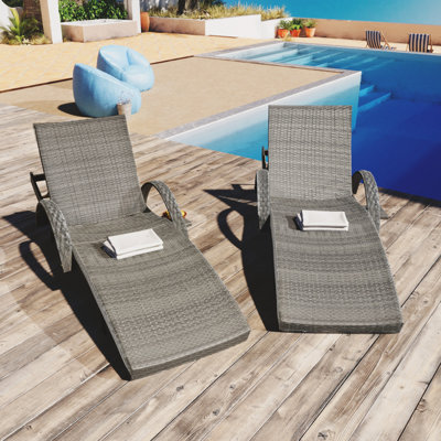 80'' Outdoor Wicker Chaise Lounge Chairs Set of 2 Patio Rattan Reclining Chair Pool Sunbathing Recliners