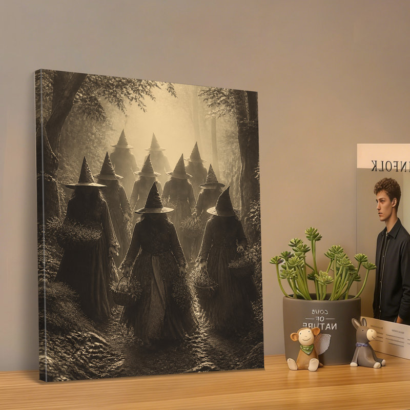 Tableau vintage sur toile représentant une sorcière mystérieuse dans la forêt, de style gothique abstrait, idéal pour décorer un salon, une chambre ou une maison de campagne.