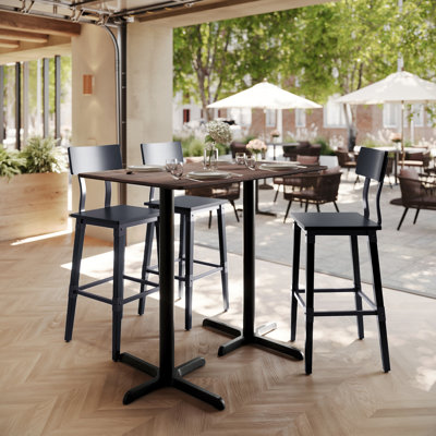 Plateau de table commercial en HPL avec base entrecroisée à hauteur de bar