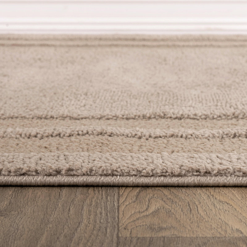 Tapis d'intérieur à poils longs et doux, tissé à la machine, couleur beige sable chaud, avec bordure encadrée., Beige