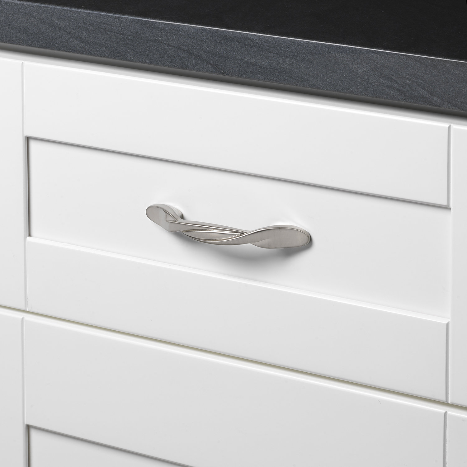 Classic Twisted Arch Cabinet Pull, Satin Nickel
