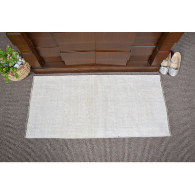 Tapis turc vintage tissé à la main beige pour l'intérieur de la maison, idéal pour un vestibule ou un décor bohème