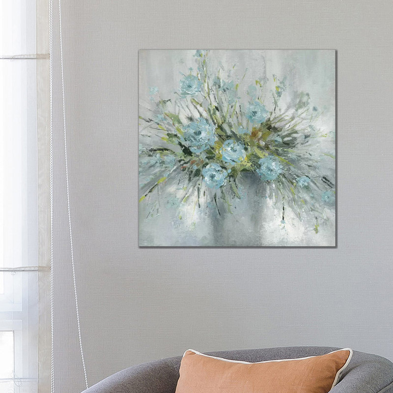 «Blue Bouquet III» par Carol Robinson, impression sur toile tendue, H 12 po x l 12 po x P 0,75 po, Toile tendue