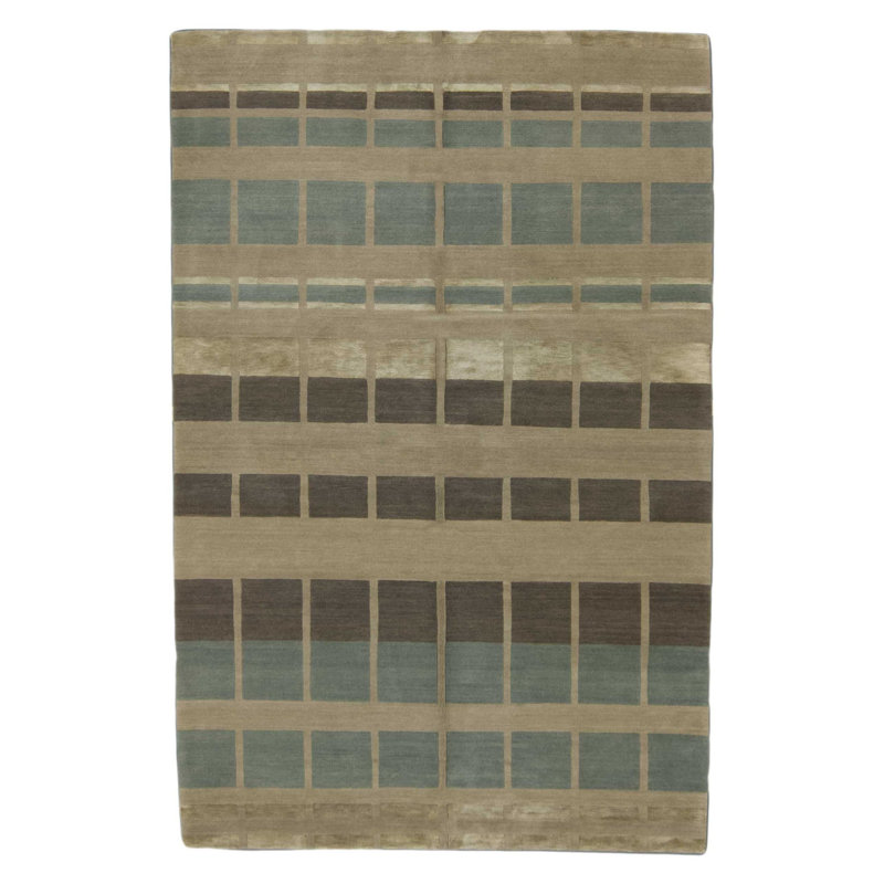 Geometric Area Rug in Beige