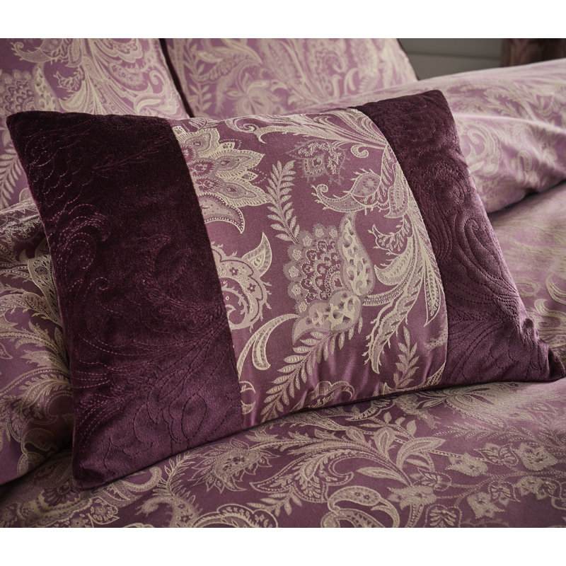 Regal Jacquard Filled Cushion