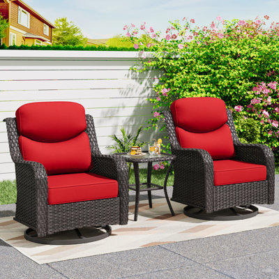 Ensemble de patio extérieur en osier pour 2 personnes, 2 chaises pivotantes et 1 table d'appoint avec coussins