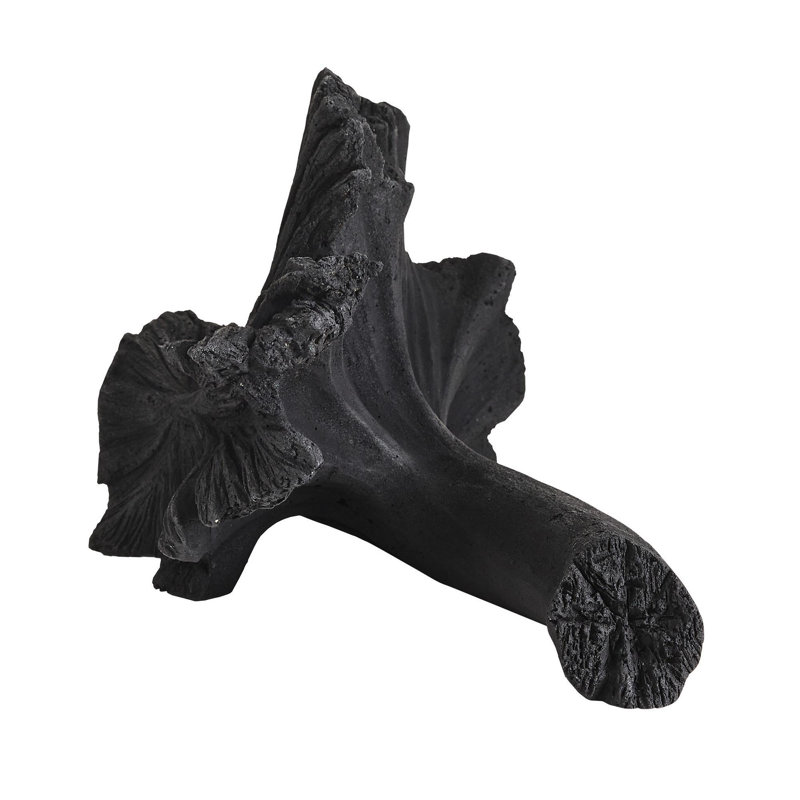 Luca Sculpture