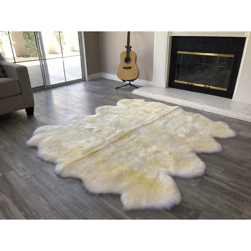Amaranta Performance Sheepskin Indoor Rug, Novelty 5'5 x 6'8"