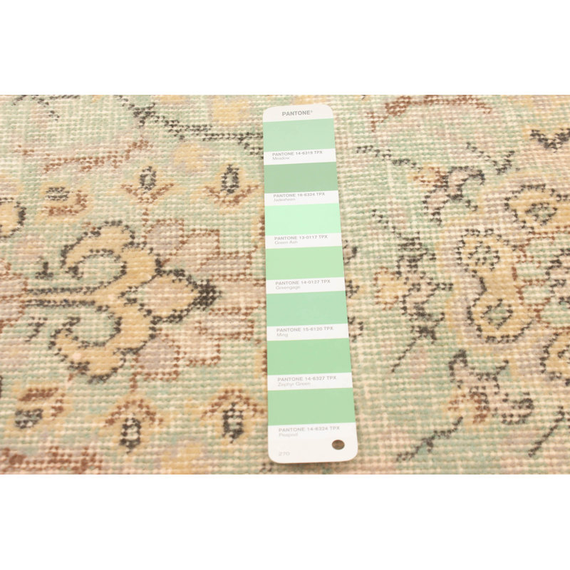 Tapis vert clair Garwin 3 pi 5 po x 6 pi 7 po