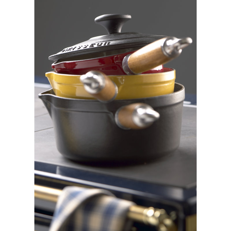 1.3 Quarts Enameled Cast Iron Saucepan