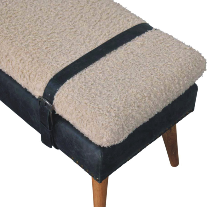 Banc rembourré en cuir Boucle X, pieds nordiques, noir et beige