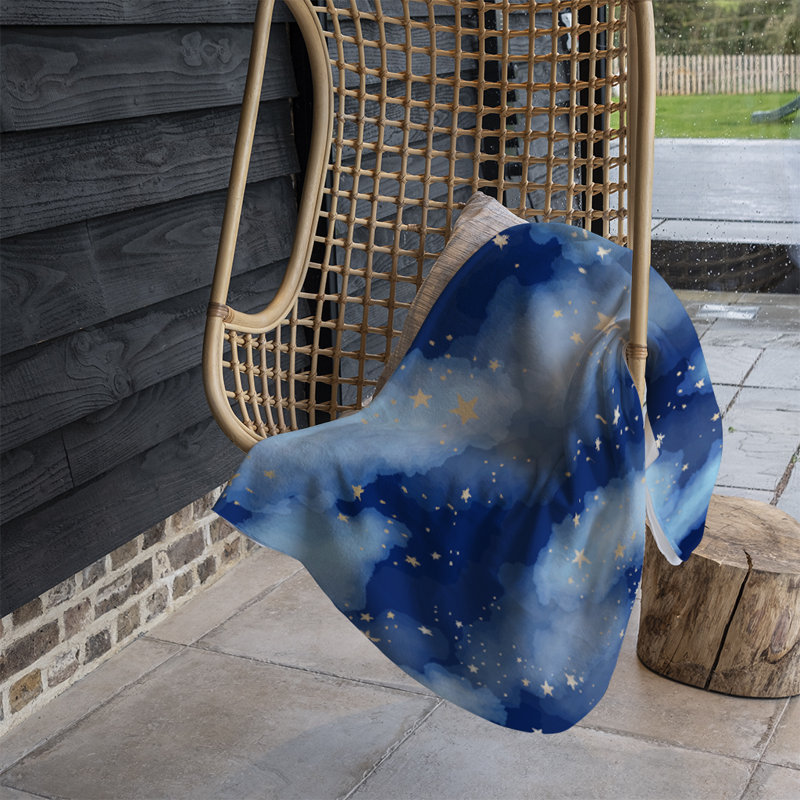 Pompey Quilted Throw Blanket