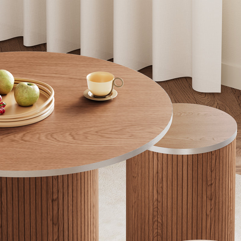 Round Pedestal Dining Table with 4 Stools, Brown