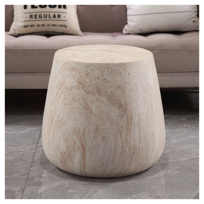 Table basse d'appoint ronde en forme de tambour, finition beige/jaune, en imitation travertin MgO, pour une utilisation intérieure et extérieure couverte.