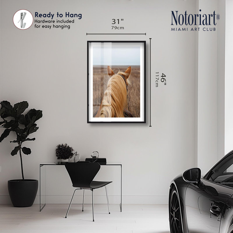 «Golden Dawn Ride Shadowbox Print Travel» par Notoriart, H 46 po x l 31 po, Noir
