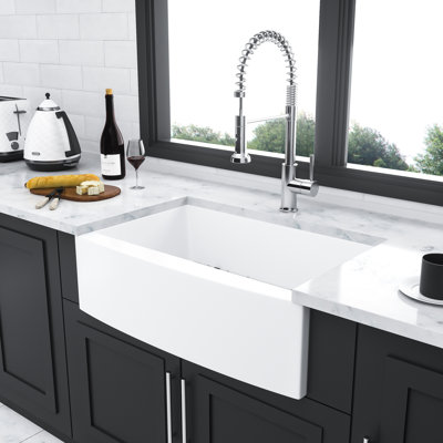 33 Inch White Ceramic Kitchen Sink With Arch Edge Apron Front, - Chip And Scratch, Comes Basket Dish Grid Single Bowl Elegant , Including Strainer