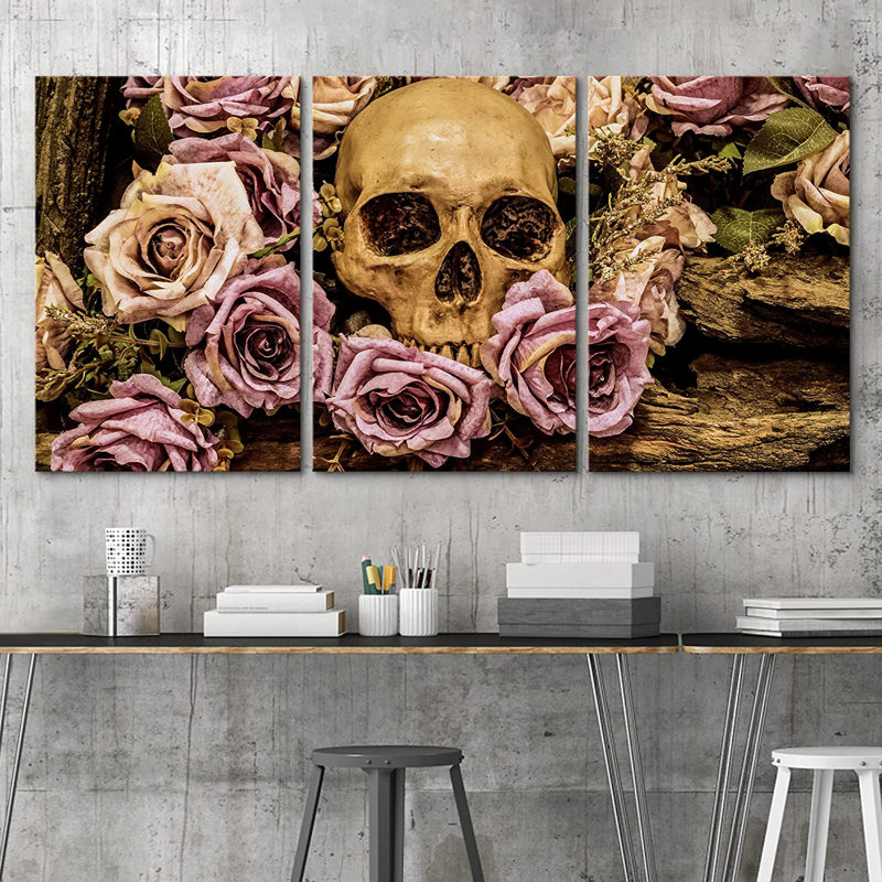 Crâne humain - fond de roses - ensemble de 3 impressions sur toile tendue, H 24 po x l 48 po x P 1,5 po