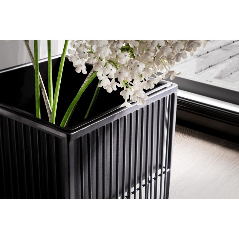 Aarick Plant Stand - Set of 2