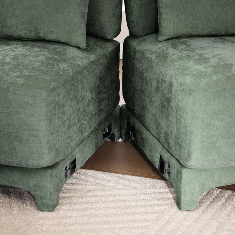 Élégant canapé rembourré en chenille avec capitonnage sur mesure et conception ergonomique, H 32,6 po x l 141,7 po x P 33 po