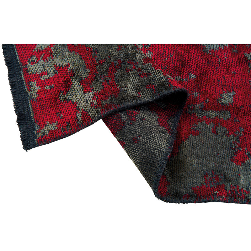 Tapis intérieur / extérieur noir / rouge à motif abstrait Oryx, Rectangle 2 pi 8 po x 5 pi