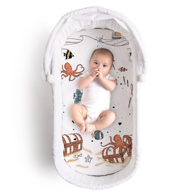 JumpOff Jo - Drap-housse pour lit de bébé hypoallergénique pour bébés garçons et filles - Compatible avec les lits de bébé rectangulaires, sablier et ovales, doux, respirant, lavable à la machine - trésor de poulpe